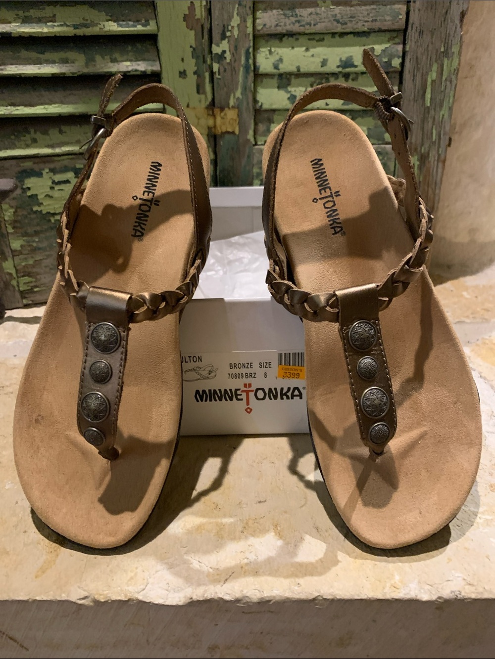 Minnetonka Bronze Braided T-Strap Sandals with Concho Accents Women’s Size 8
